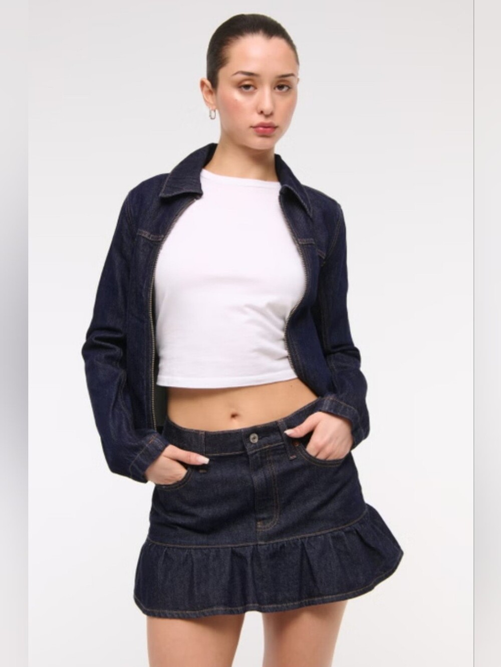 NWT Abercrombie & Fitch Mid Rise Drop-Waist Ruffle Denim Mini Skirt- Blue Rinse